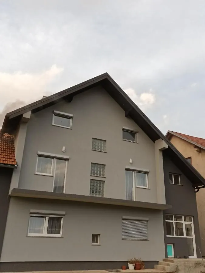 Apartmani Marijamagdalena Gračac Appartamento