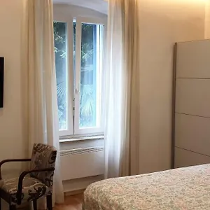  Apartment Kaza In Center, With Terrace, Private Parking, Step To The Sea Kroatien